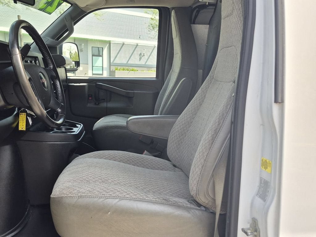 Used 2023 GMC Savana 2500 w/ Driver Convenience Package RWD image 20
