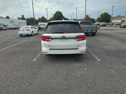 Used 2023 Honda Odyssey Touring image 6