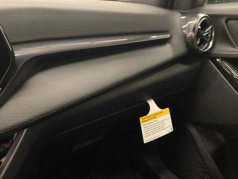 New 2026 Chevrolet Equinox LT image 16