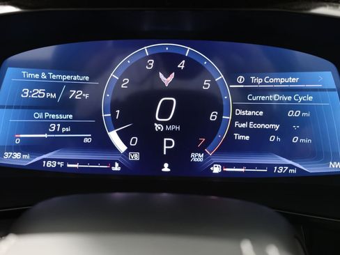 Used 2025 Chevrolet Corvette Stingray Premium Conv w/ Z51 Performance Package RWD image 30