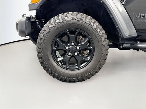 Used 2021 Jeep Wrangler Unlimited Sport AWD/4WD image 14