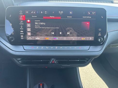 New 2026 Dodge Charger R/T AWD/4WD image 17