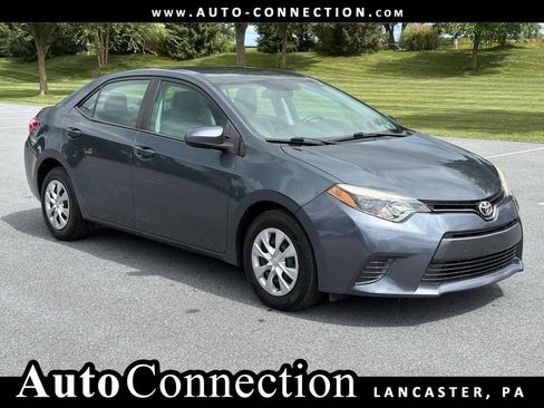 Used 2016 Toyota Corolla LE FWD image 1