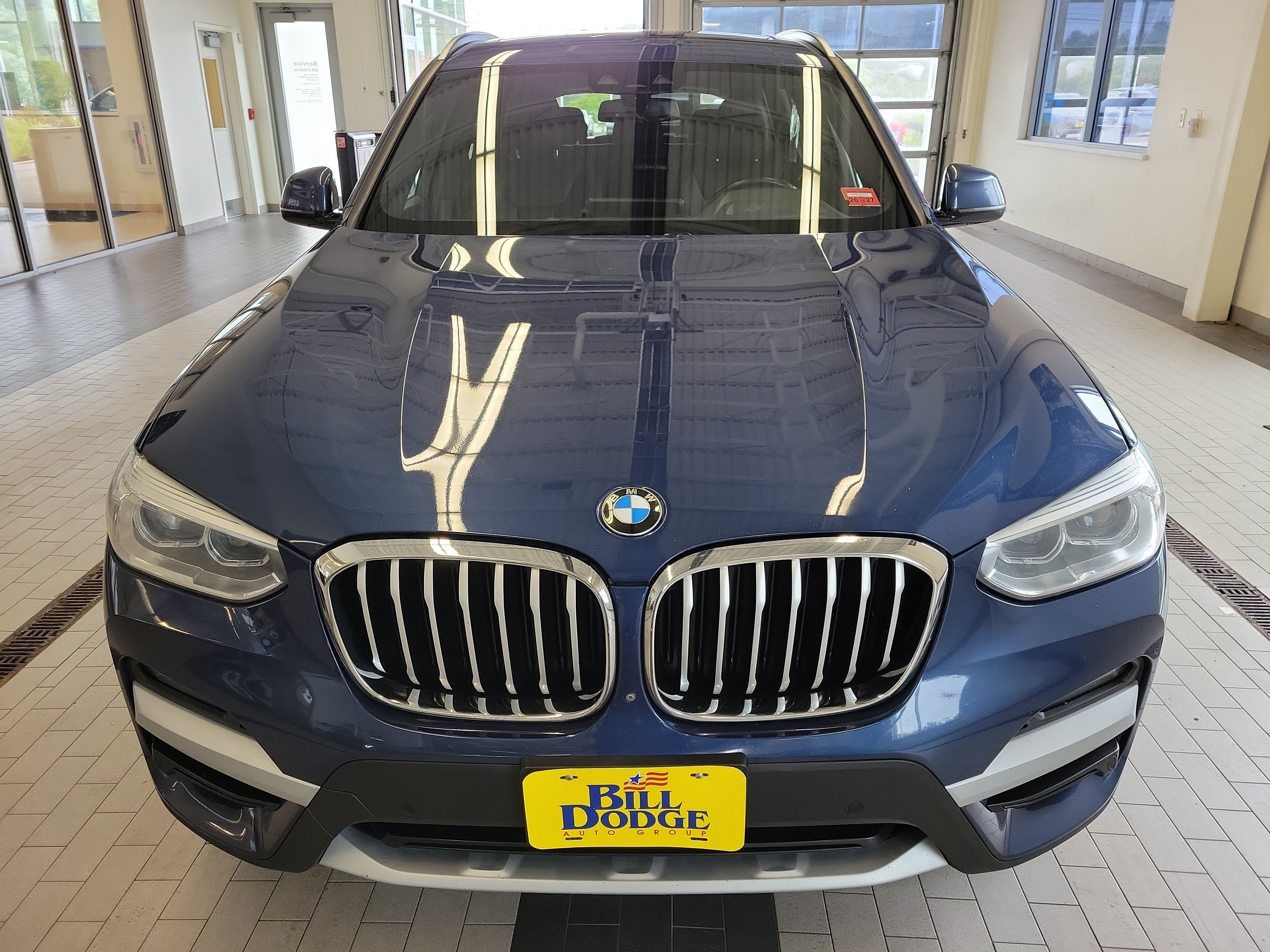 Used 2021 BMW X3 xDrive30i w/ Premium Package AWD/4WD image 2