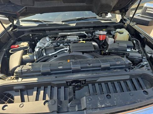 Used 2022 Chevrolet Silverado 3500 High Country w/ Technology Package image 30