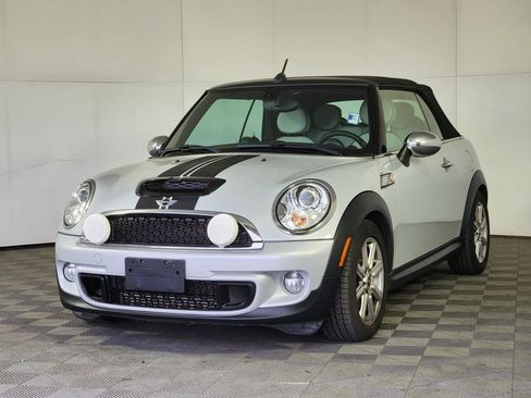 Used 2013 MINI Cooper S FWD image 3