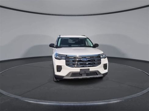 New 2026 Ford Explorer Active image 3