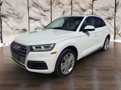 Used 2018 Audi Q5 2.0T Premium Plus w/ Premium Plus Package