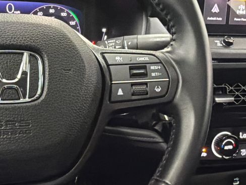 Used 2025 Honda Accord Sport image 16
