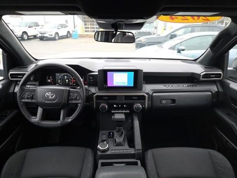 Used 2024 Toyota Tacoma SR w/ SR Upgrade Package AWD/4WD image 23