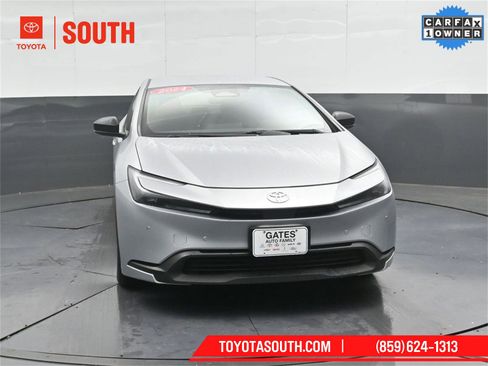 Used 2024 Toyota Prius LE image 5