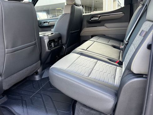 New 2026 Chevrolet Silverado 1500 ZR2 w/ LPO, Dark Essentials Package image 27