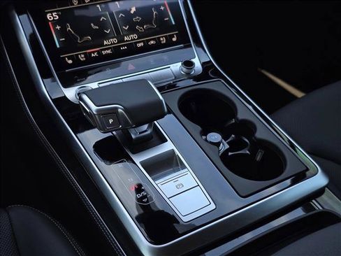 New 2026 Audi Q7 3.0T Premium Plus AWD/4WD image 24