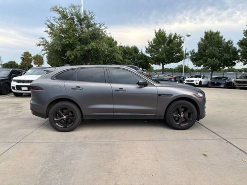 Used 2018 Jaguar F-PACE Premium AWD/4WD image 2
