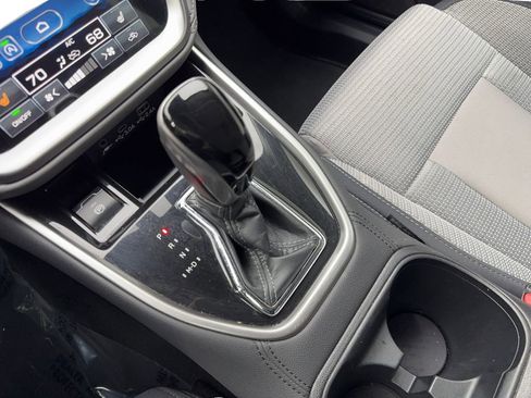 Used 2025 Subaru Outback Premium image 66