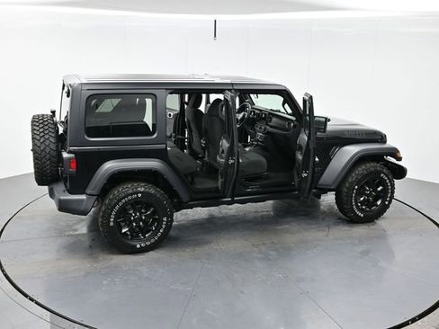 Used 2022 Jeep Wrangler Unlimited Sport image 42