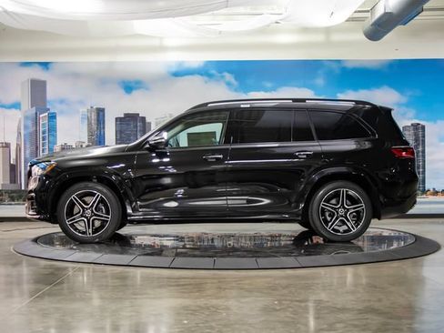 Used 2026 Mercedes-Benz GLS 450 4MATIC image 6