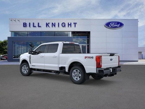 New 2026 Ford F250 XLT w/ XLT Premium Package AWD/4WD image 4