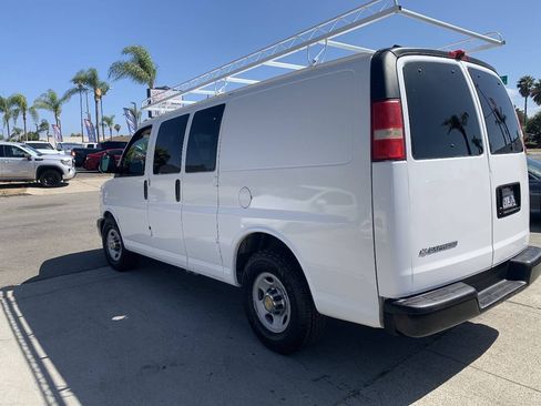 Used 2007 Chevrolet Express 2500 w/ Power and Light Package RWD image 6