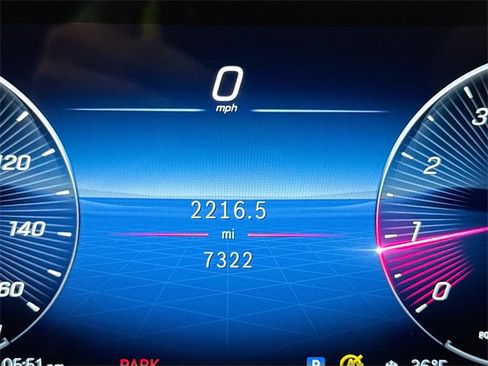 Certified 2025 Mercedes-Benz GLB 250 4MATIC image 12