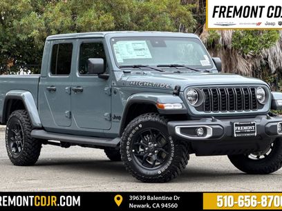 New 2025 Jeep Gladiator Sport