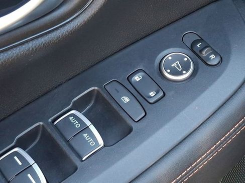 Certified 2023 Honda HR-V Sport image 25