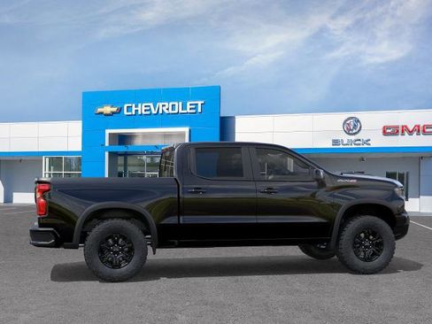 New 2026 Chevrolet Silverado 1500 ZR2 w/ Dark Appearance Package AWD/4WD image 41