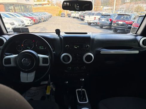 Used 2017 Jeep Wrangler Unlimited Sport w/ Quick Order Package 24S image 16