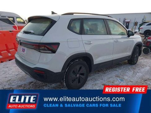 Used 2025 Volkswagen Taos S image 7