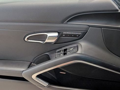 Used 2016 Porsche 911 Carrera Black Edition image 21
