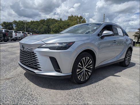 Used 2024 Lexus RX 350 Premium w/ Cold Area Package FWD image 8