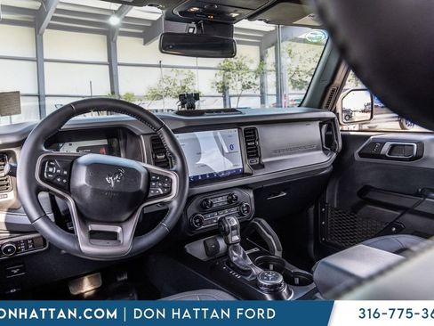 Used 2024 Ford Bronco Big Bend AWD/4WD image 16