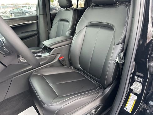 New 2025 Jeep Grand Cherokee Limited w/ Black Appearance Package AWD/4WD image 67
