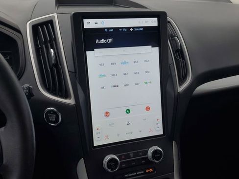 Used 2023 Ford Edge SEL w/ Convenience Package image 21