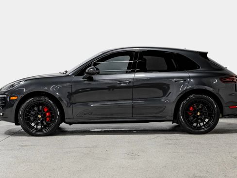 Used 2017 Porsche Macan GTS w/ Premium Package Plus AWD/4WD image 9