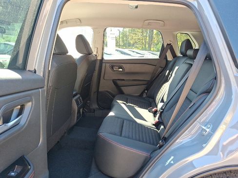 New 2026 Nissan Rogue SV image 5