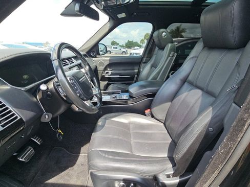 Used 2016 Land Rover Range Rover Supercharged AWD/4WD image 4