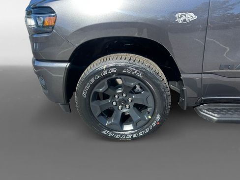 New 2026 RAM 1500 4x4 Crew Cab image 15