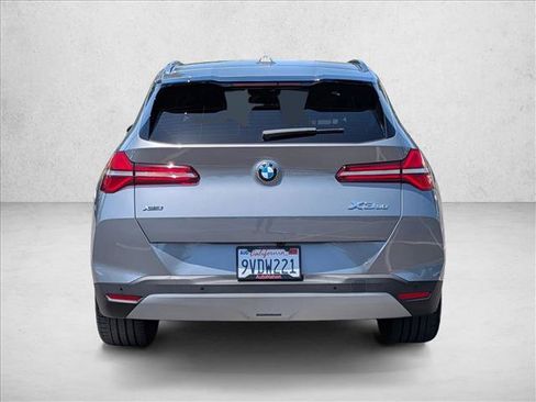Used 2025 BMW X3 xDrive30 w/ Convenience Package AWD/4WD image 7