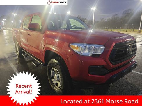 Used 2023 Toyota Tacoma SR image 1