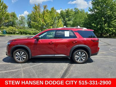 Used 2024 Nissan Pathfinder SL