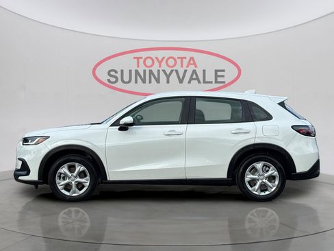 Used 2023 Honda HR-V LX image 6