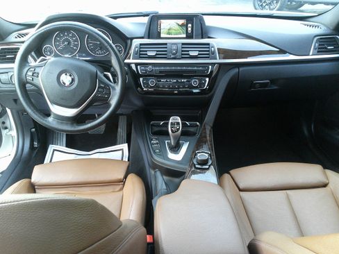 Used 2017 BMW 330i xDrive xDrive image 27