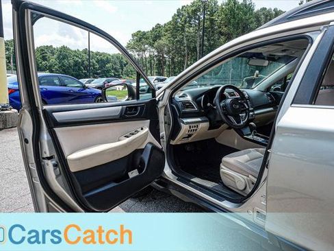 Used 2018 Subaru Outback 2.5i AWD/4WD image 19