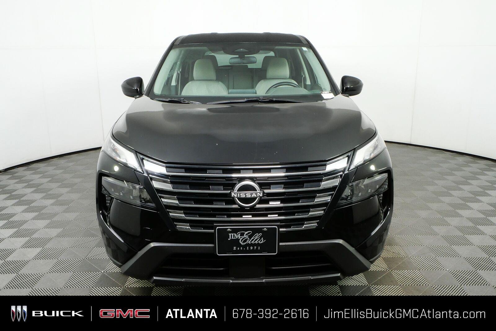 Used 2025 Nissan Rogue SV AWD/4WD image 26