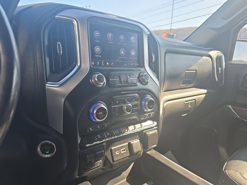 Used 2022 GMC Sierra 1500 SLT w/ SLT Premium Package image 26