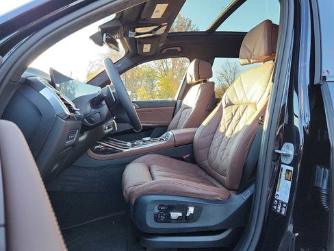 Used 2026 BMW X7 xDrive40i image 13