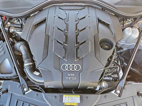 Used 2021 Audi A8 L 4.0T AWD/4WD image 28
