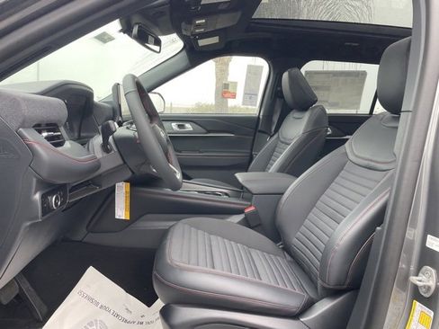 New 2026 Ford Explorer ST-Line w/ ST-Line Street Pack image 21