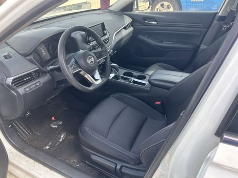 Used 2022 Nissan Altima 2.5 S image 10